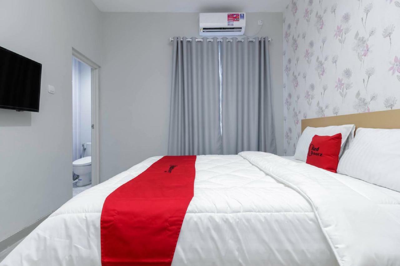 Reddoorz Syariah Near Metropolitan Mall Bekasi Buitenkant foto